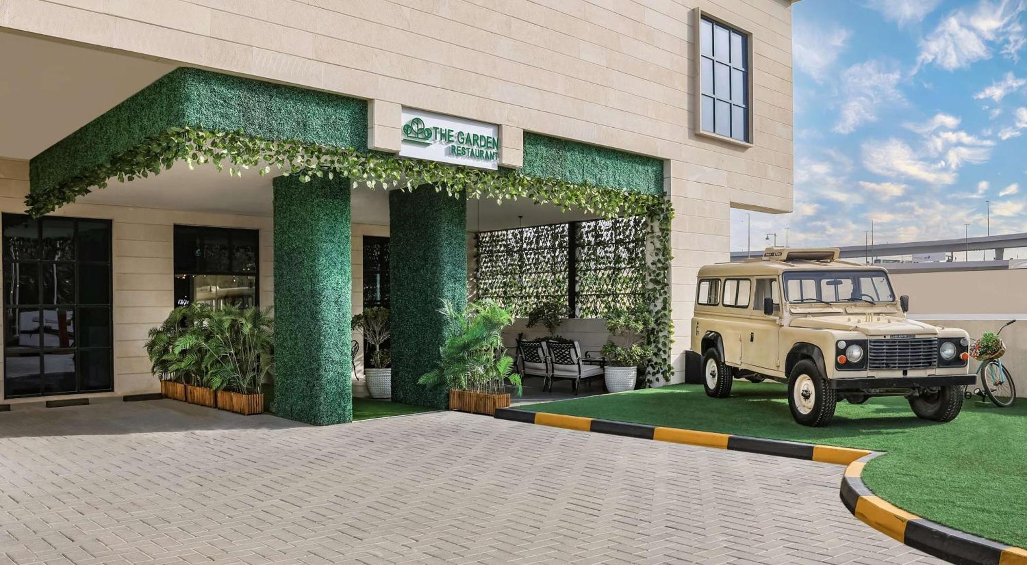 The Manor By Ja, Dubai Hotel Exterior photo